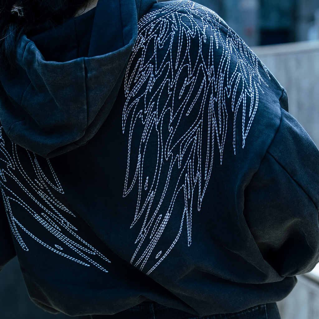 WINGS HOODIE
